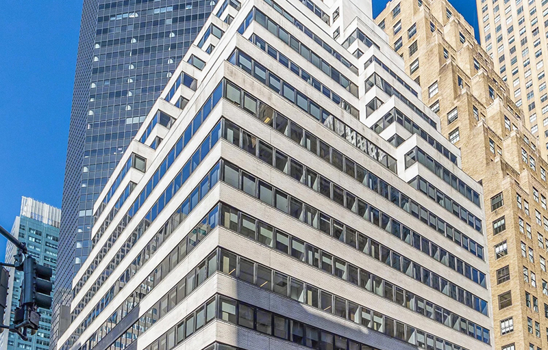 AmTrust secures 15,214 s/f lease at 360 Lexington Ave. with Citymeals on Wheels